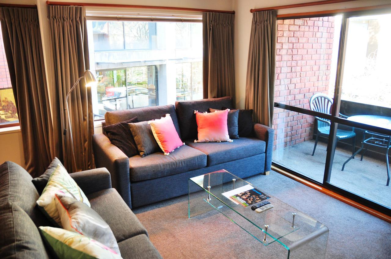 St James Apartments Queenstown Exterior photo